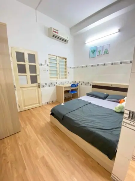 Phòng Trọ Có Gác Ntcb Gần Hutech, Uef, Ngã Tư Hàng Xanh