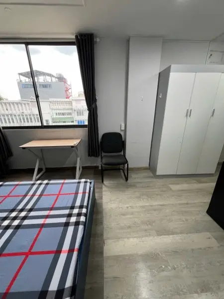 Cho Thuê Phòng Trọ Quận 3 - Cách Mạng Tháng 8. Gần Toà Nhà Viettel, 5 Phút Sang Đh Huflit, Bách Khoa