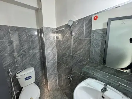 Studio Gần Đại Học Gia Định, Đại Học Công Nghiệp