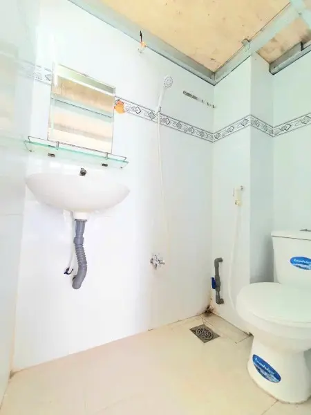 Ngõ Cộng Hòa Phòng Đủ Tiện Nghỉ Thoáng Sạch Cho Sinh Viên