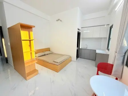 Cho Thuê Phòng Cửa Sổ Thoáng Đầy Đủ Tiện Nghi Thích Quảng Đức, Phú Nhuận Gần Phan Xích Long Giáp Q1