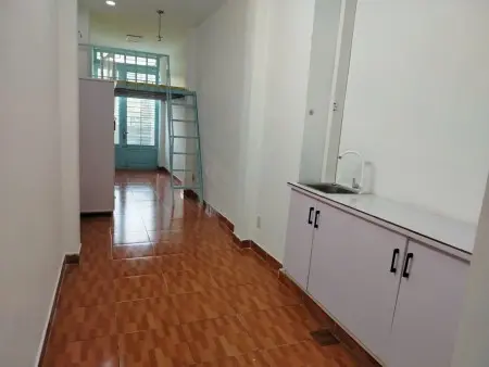 Cho Thuê Phòng Trọ Có Gác Ban Công Giá Rẻ Chỉ Vài Phút Đến Vòng Xoay Dân Chủ, Chợ Tân Định..