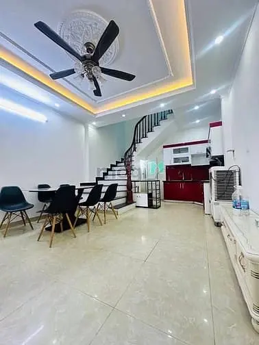 Cực Đẹp 5T Trung Tâm Phố Lụa Hđ-Lô Góc- Ngõ Thông Thoáng- 8,X Tỷ