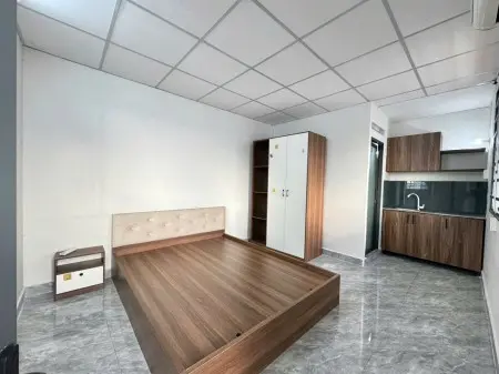 Studio Gần Đại Học Gia Định, Đại Học Công Nghiệp