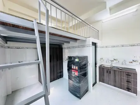 Phòng Trọ Mới Xây 100% – Full Nội Thất – Sạc Xe Điện – Gần Vincom Lê Văn Việt