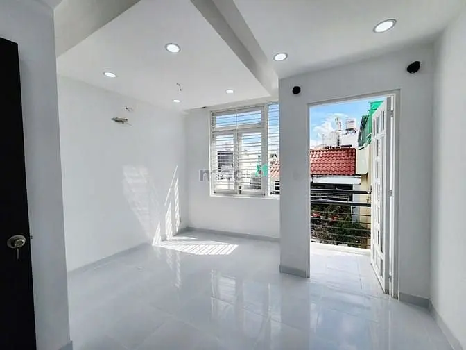 Hxh Trần Văn Ơn, 40M2, 5 Tầng, 4Pn, Không Lộ Giới, Nhà Mới Ở Ngay