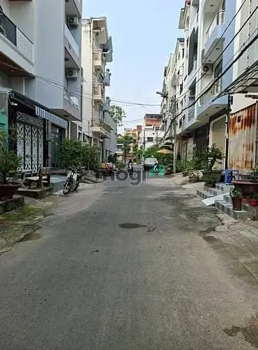 Nhà Hẻm Nhựa 10M Thông Xe Hơi Lũy Bán Bích 4.3X18M 3 Tầng St Giá 9.2Tỷ