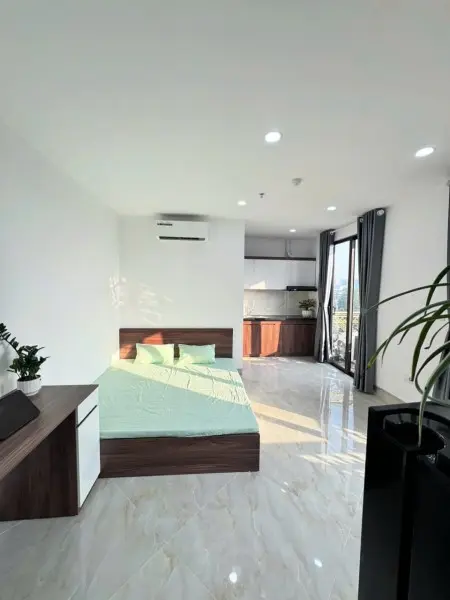 Cho Thuê Ccmn/Studio Đầy Đủ Nội Thất, Mặt Đường Lĩnh Nam (Hn)