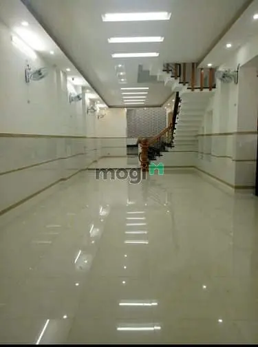 Cho Thuê Nhà Mt Lũy Bán Bích 5X14. 4 Lầu Trống Suốt, 23 Tr.