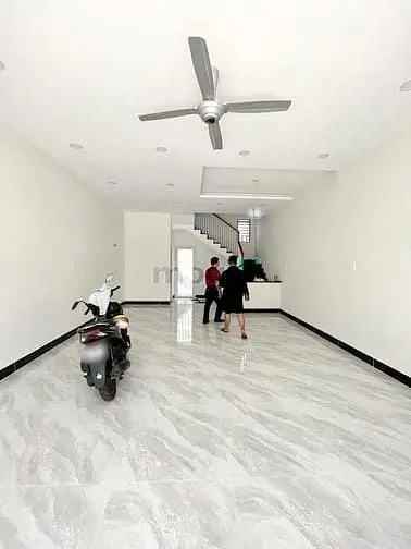 Cho Thuê Nhà Đẹp 2 Lầu St Mặt Tiền Đường 10M Lê Thị Chợ, Quận 7