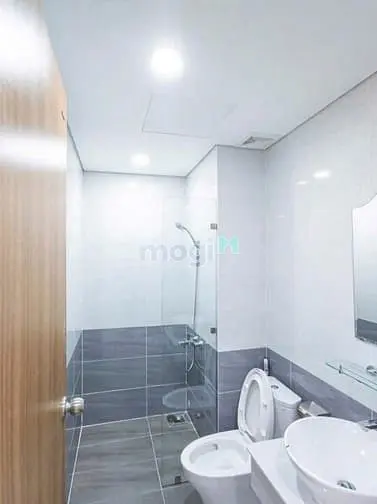 Chung Cư Topaz Garden, Trịnh Đình Thảo, Tp: 2P Ngủ, Nhà Mới, Ntcb, 9Tr