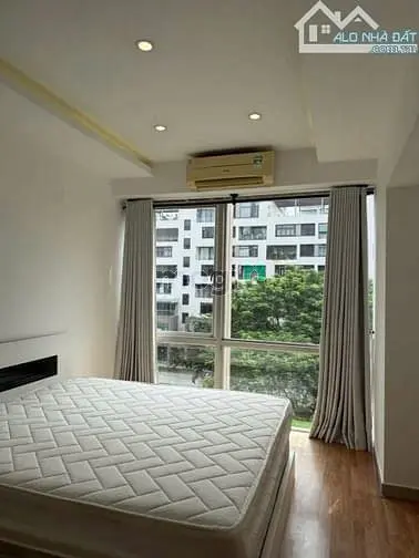 Cho Thuê Căn Hộ Garden Plaza 1, Pmh ,Dt :129M2 ,3Pn,2Wc, Giá :29 Triệu