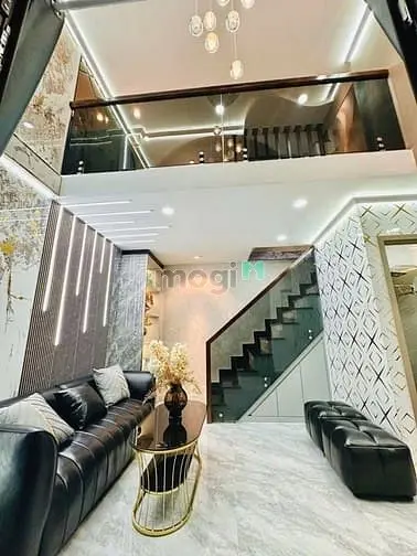 Nhà Lý Chính Thắng – Phường Xuân Hòa, Quận 3 – 3 Tầng – Sổ Hồng Riêng