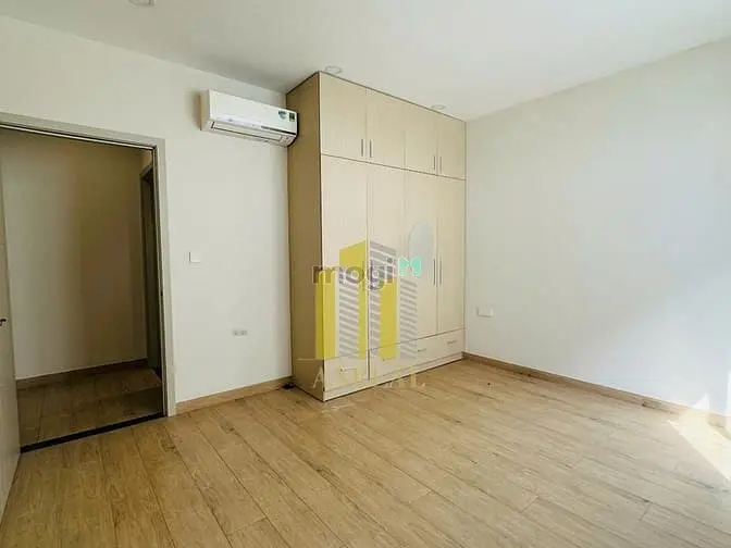 Cho Thuê Nhà Sàn Trống - Mới Đẹp - Máy Lạnh Âm Trần Giá 70 Triệu