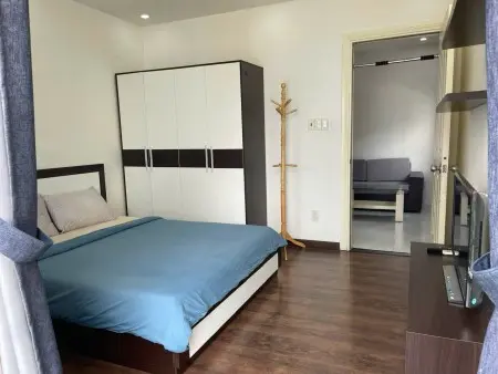 Căn Hộ 1Pn Full Nội Thất Ban Công Thoáng Ngay Trung Tâm Quận 1 Gần Nhà Thờ Đức Bà