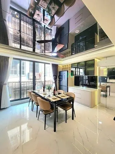 🏡Nhà Mới Bán Gấp 😭😭- Xe Hơi Ngủ Trong Nhà- (4,8X7,5M2)5 Tầng Btct.