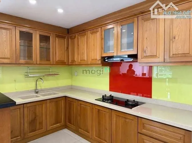 Cho Thuê Căn Hộ Garden Plaza 1, Pmh ,Dt :129M2 ,3Pn,2Wc, Giá :29 Triệu