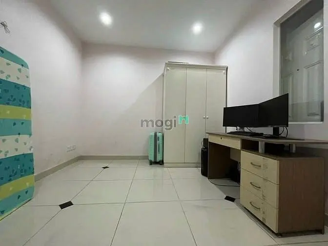 C/C Coopmart Screc Trường Sa, P12, Q3, 100M2, 3Pn, 2Wc, 15Tr5/Th.