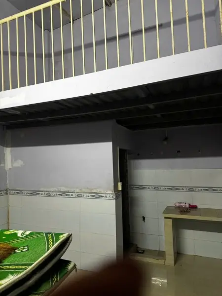 Cho Thuê Phòng Q.7, Có Tủ Lạnh, Máy Lạnh , Tổng Dt 28M2 - Vào Ở Liền