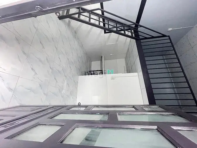 Nhà Trọ Mới Xây, Gác Lửng Cao, Quận 2