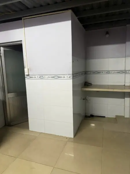 Cho Thuê Phòng Q.7, Có Tủ Lạnh, Máy Lạnh , Tổng Dt 28M2 - Vào Ở Liền