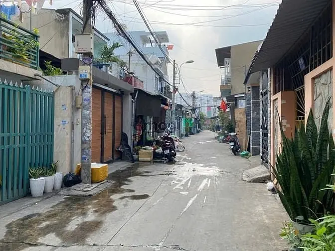 Nhà 4 Tầng Hẻm Xe Hơi Thông Trường Chinh, Quận 12, Đường 10M, 3,6X17M
