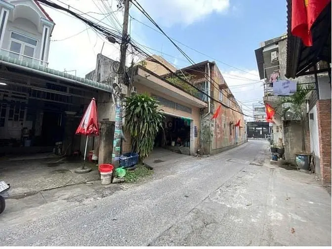 Bán Nhà Hẻm Xe Hơi Tiện Kinh Doanh Đường Phan Văn Hớn, Quận 12, 6,5X25