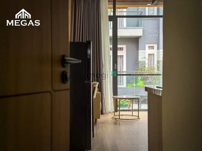 Căn Hộ Studio - Full Nội Thất - Ban Công - Mới Xây Ngay Quang Trung