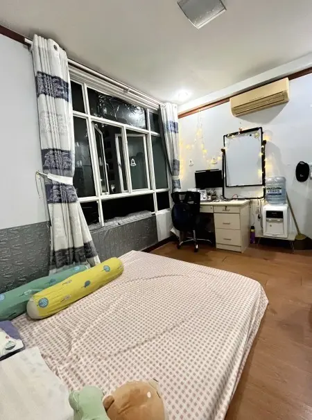 Share Phòng - Mình Còn 1 Phòng Rộng 14M2.