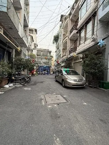 Chính Chủ Bán Nhà Hxh 6M Trường Sa Q.3 - 50M2 - Giá 14,6 Tỉ