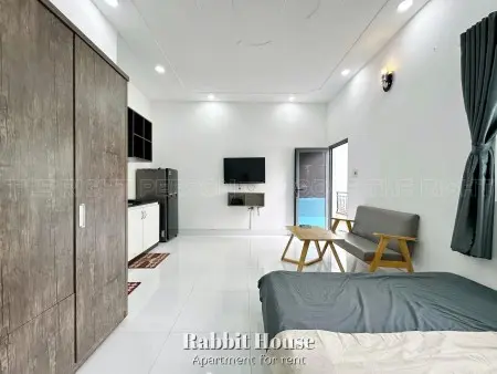 Đại Hạ Giá Căn Hộ Full Nội Thất Ban Công Thoáng Gần Công Viên Hoàng Văn Thụ