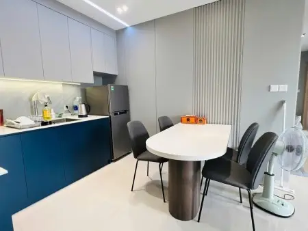 Chung Cư Sky Center, 10 Phổ Quang, Tb: 45M2, Offictel, 11,5Tr