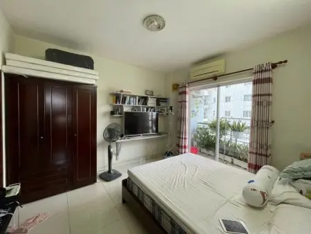 Căn Hộ Screc, Căn Góc, 100M2, 3Pn, 2Wc, Nhà Mới, Trường Sa, Q3. 15Tr/Th