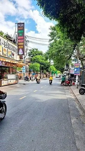 Nhà Đúc 3 Tầng Mặt Tiền Nguyễn Thị Đặng – Hiệp Thành Quận 12, 8X20M