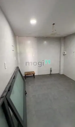 Cần Cho Thuê Mặt Bằng Thoáng Mặt Tiền Đặng Văn Bi (Gần Đại Học K.trúc)