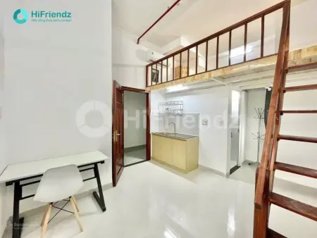 Trống Phòng Gần Đh Văn Lang Đầy Đủ Nội Thất Có Ban Công Riêng