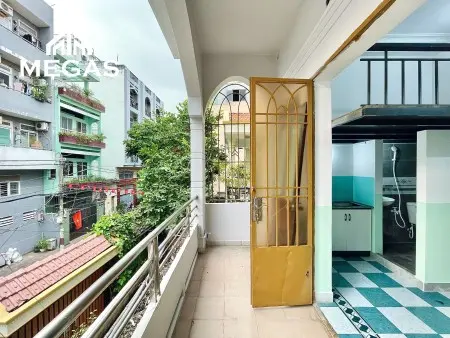 Phòng Trọ Mới Xây Giá Tốt, Gác Cao, Ban Công Riêng Ngay Khu K300