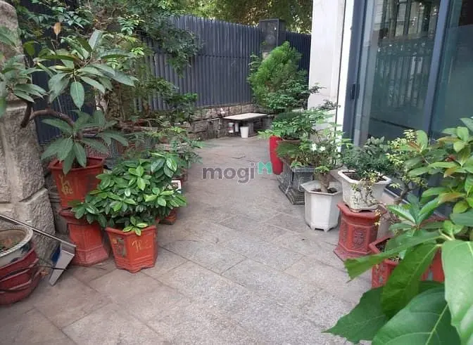 Cần Cho Thuê 45M2 Mặt Bằng Văn Phòng 2 Mặt Tiền Thoáng Đường 56