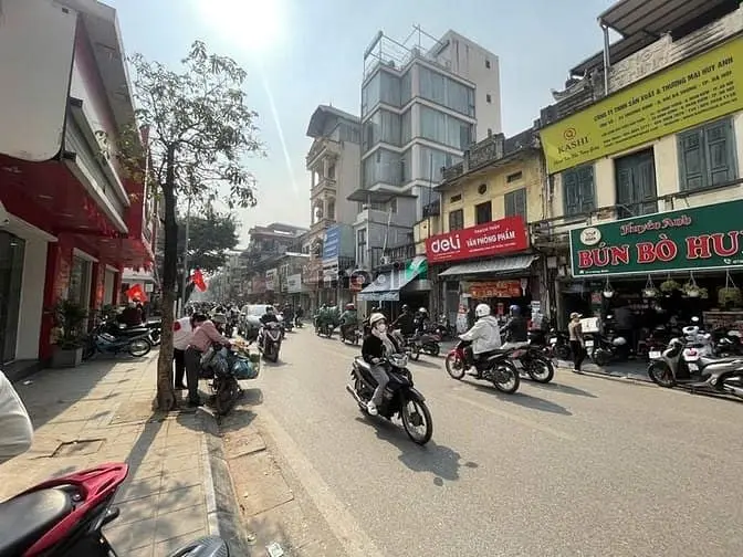 Bán Mặt Phố Trương Định | 79M2 | Mt 4.6M | Giá Chỉ 38.6 Tỷ