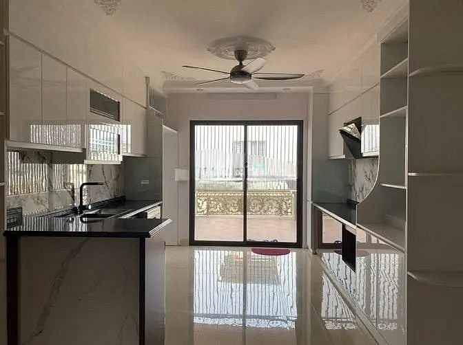 Bán Mặt Phố Yên Lạc | 50M2 | 7 Tầng | Mt 4.8M | Giá Chỉ 28 Tỷ