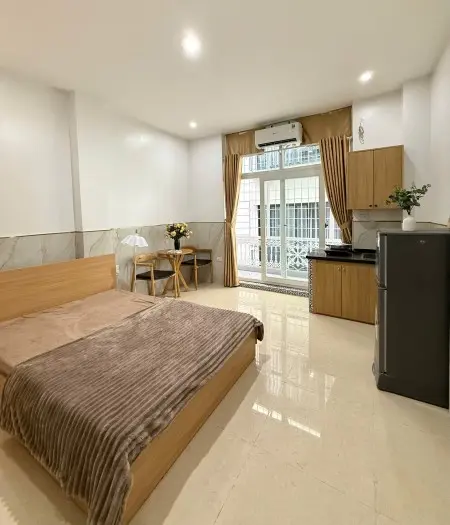 Cho Thuê Phòng Ban Công Đẹp N Duy Hưng - Gần Mặt Đường Lớn