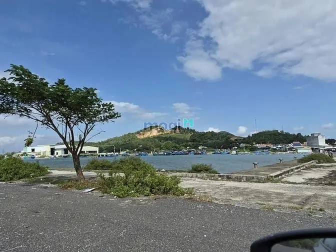 Bán 448,7M2 Đất Ở Đô Thị Xây Dựng Căn Hộ 15 Tầng View Biển