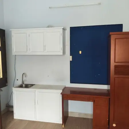 Cho Thuê Phòng Trọ 25M2. Giá 4,3 Triệu. Hẻm 6 Mét. Gần Sân Bay Và Công Viên Gia Định.