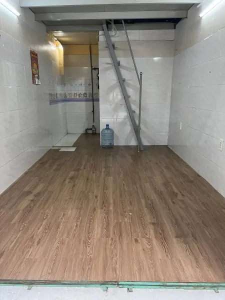 Cho Thuê Phòng Trọ Giá Rẻ Có Gác Không Chung Chủ Nằm Ngoài Mặt Tiền Hẻm