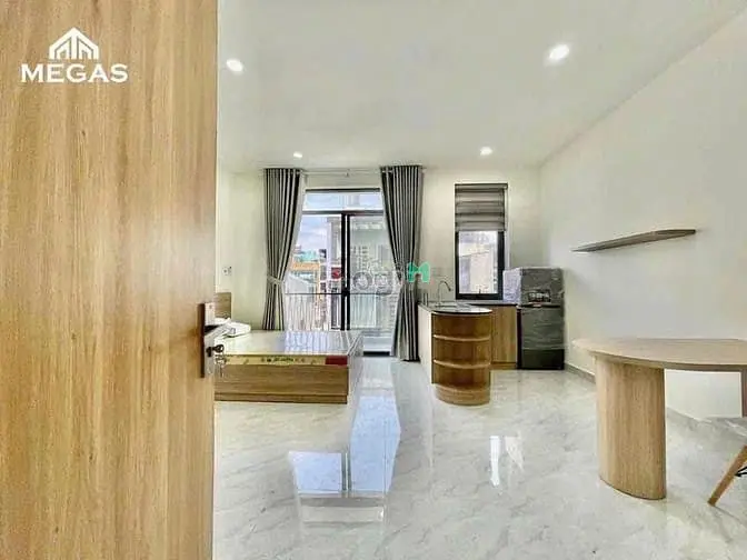 Studio - Full Nội Thất - Ban Công Giá Rẻ Ngay Công Viên Phần Mềm