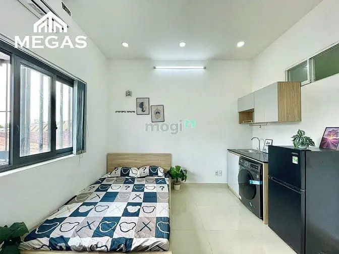 Căn Hộ Studio - Full Nội Thất - Cửa Sổ To - Ngay Công Viên Phần Mềm