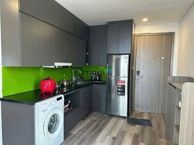 Căn Hộ Studio Full Nội Thất - Ban Công Mới Xây Ngay Công Viên Làng Hoa