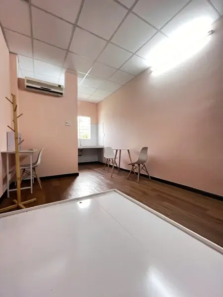 Phòng Đẹp Cửa Sổ Trời – Nhỏ Gọn, Hiện Đại, Chất Từng Góc Sống