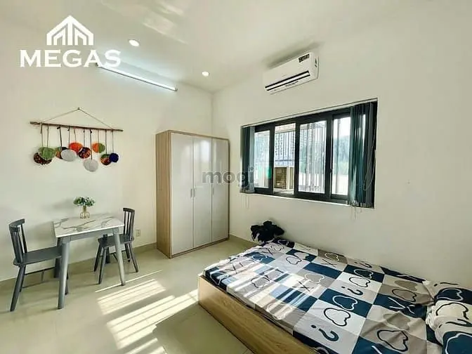 Căn Hộ Studio - Full Nội Thất - Cửa Sổ To - Ngay Công Viên Phần Mềm