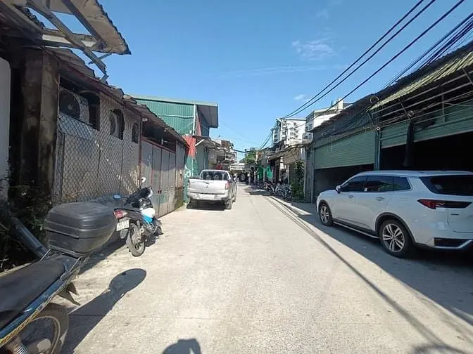 Cho Thuê Nhà Làm Kho, Xưởng Dt 100M X2T Tại Ngõ 214 Nguyễn Xiển 14Tr